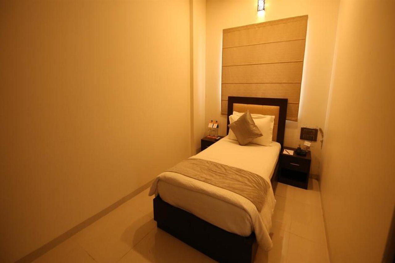 Mastiff Hotel Karwar By Othpl, Formerly Citrus Hotel 卡瓦尔 外观 照片